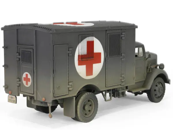 Opel-Blitz Kfz.305 Ambulance Gray (Weathered) "German Army" "Armoured Fighting Vehicle" Series 1/32 Diecast Model by Forces of Valor #3