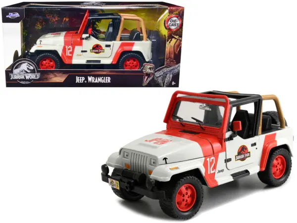 1992 Jeep Wrangler Jurassic World Movie 1/24 Diecast Model Car by Jada #1