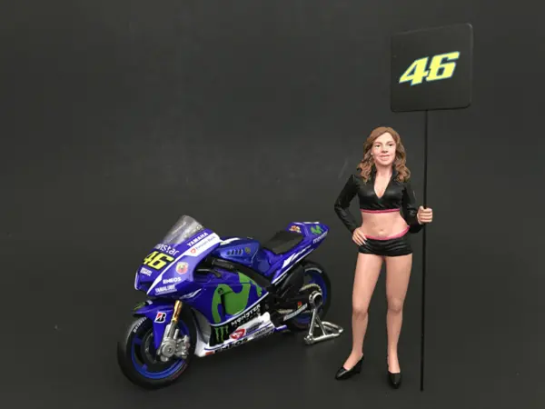Paddock Girl Figure For 1:18 Scale Models by American Diorama #1