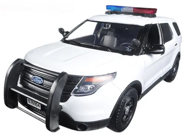 2015 Ford Police Interceptor Utility White with Flashing Light Bar and Front and Rear Lights and 2 Sounds 1/24 Diecast Model Car by Motormax #2