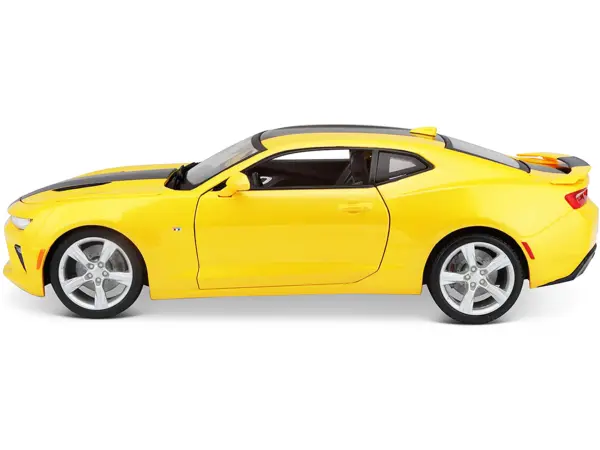 2016 Chevrolet Camaro SS Yellow 1/18 Diecast Model Car by Maisto #3