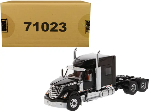 International LoneStar Sleeper Cab Truck Tractor Black 1/50 Diecast Model by Diecast Masters #1