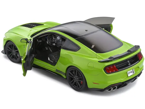 2020 Ford Mustang Shelby GT500 Grabber Lime Green Metallic with Black Top and Stripes 1/18 Diecast Model Car by Solido #4