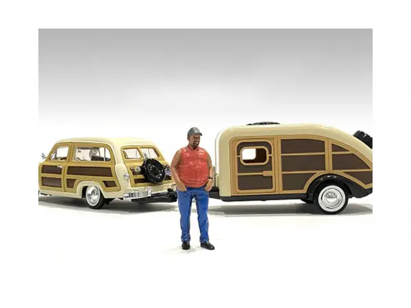 "Campers" Figure 1 for 1/18 Scale Models by American Diorama #1
