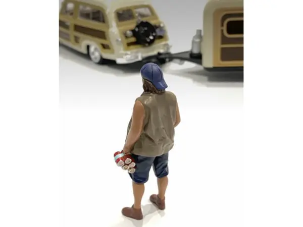"Campers" Figure 2 for 1/18 Scale Models by American Diorama #2