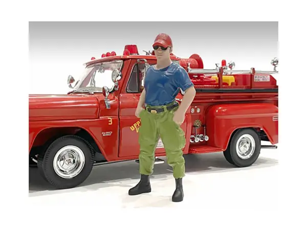 "Firefighters" Off Duty Figure for 1/18 Scale Models by American Diorama #1