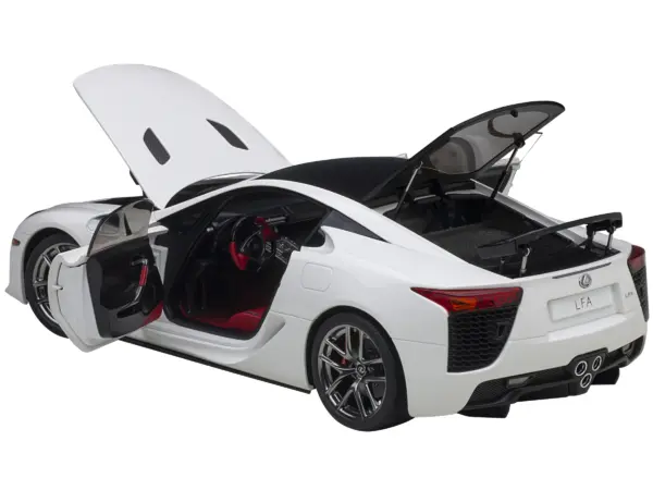 Lexus LFA Whitest White with Carbon Top 1/18 Model Car by Autoart #2