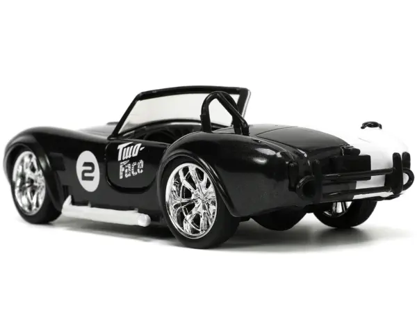 1965 Shelby Cobra 427 S/C #2 Black Metallic and White and Harvey Two-Face Diecast Figure "Batman" "Hollywood Rides" Series 1/32 Diecast Model Car by Jada #3