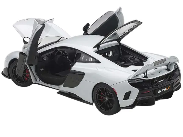Mclaren 675LT Silica White 1/18 Model Car by Autoart #2