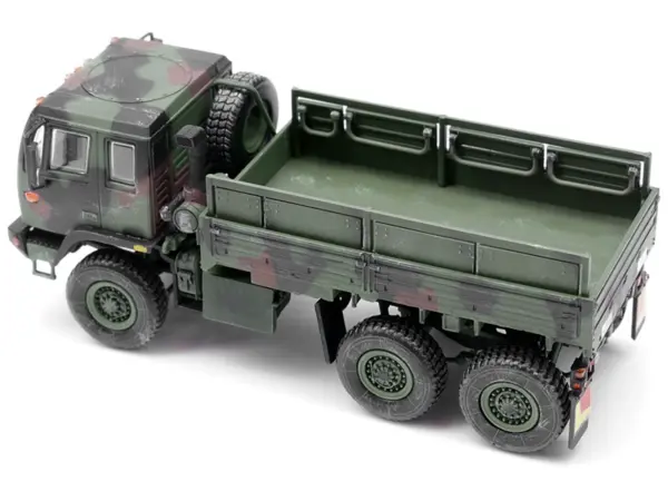 M1083 MTV (Medium Tactical Vehicle) Standard Cargo Truck NATO Camouflage "US Army" "Armor Premium" Series 1/72 Diecast Model by Panzerkampf #4