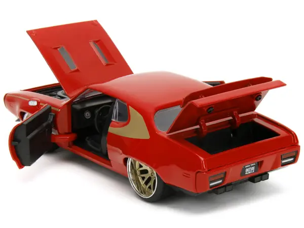 1972 Plymouth GTX Red with Gold Graphics "Bigtime Muscle" Series 1/24 Diecast Model Car by Jada #4