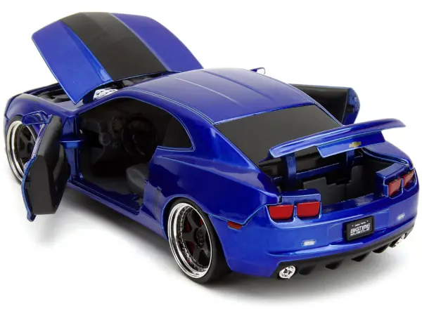2010 Chevrolet Camaro Candy Blue with Black Hood "Bigtime Muscle" Series 1/24 Diecast Model Car by Jada #4