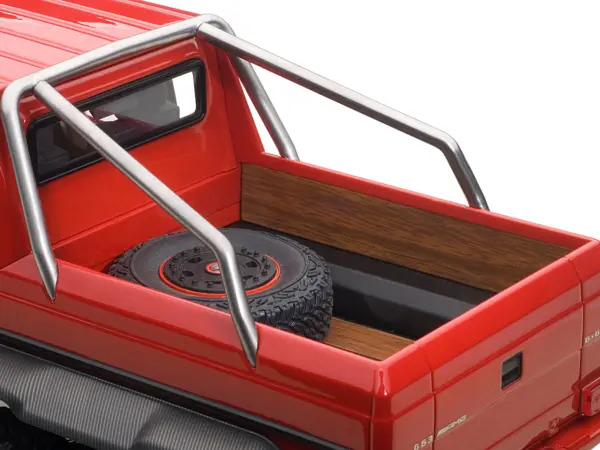 Mercedes G63 AMG 6X6 Red 1/18 Model Car by Autoart #4
