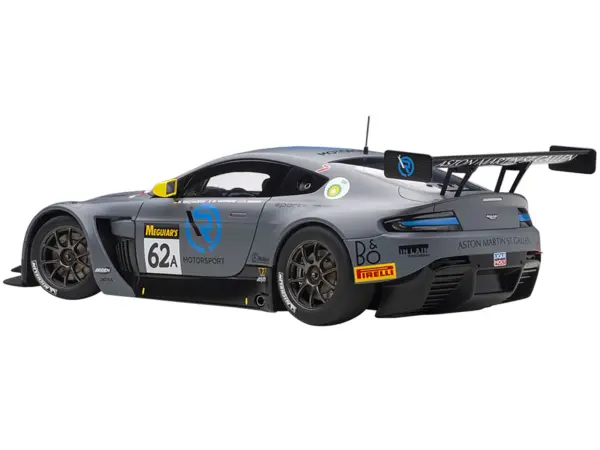Aston Martin Vantage V12 GT3 #62A J. Dennis - M. Vaxiviere - M. Kirchhoefer Team R-Motorsport Bathurst 12H (2019) 1/18 Model Car by Autoart #4