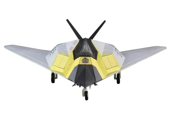 Lockheed F-117A Nighthawk Stealth Aircraft "Toxic Death" (1991) "Air Power Series" 1/72 Diecast Model by Hobby Master #2