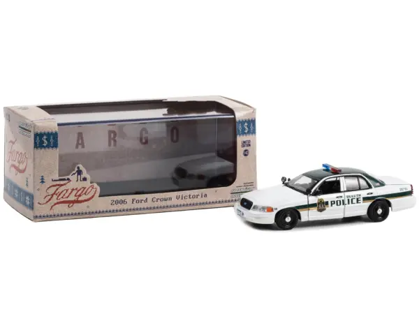 2006 Ford Crown Victoria Police Interceptor White with Green Top "Duluth Minnesota Police" "Fargo" (2014-2020 TV Series) "Hollywood" Series 1/43 Diecast Model Car by Greenlight #2