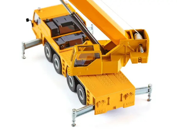 Mobile Crane Yellow 1/55 Diecast Model by Siku #3