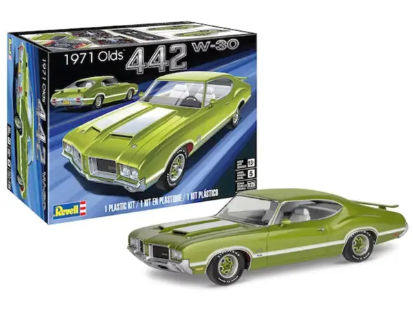 Level 5 Model Kit 1971 Oldsmobile 442 W-30 1/25 Scale Model by Revell #2