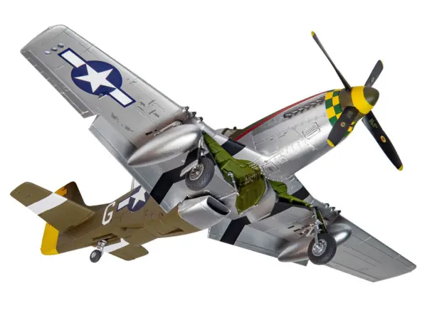 Level 2 Model Kit North American P-51D Mustang Fighter Aircraft with 2 Scheme Options 1/48 Plastic Model Kit by Airfix #3