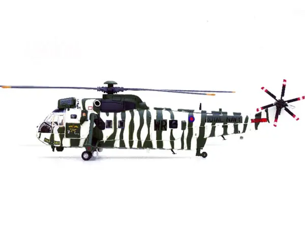 Westland Sea King HC.4 Helicopter "40th Anniversary Livery 848 Naval Air Squadron Commando Helicopter Force Royal Naval Air Station Yeovilton Somerset" (2009) British Royal Navy 1/72 Diecast Model by Legion #3