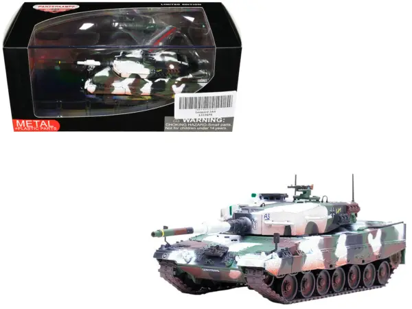 Leopard 2A4 Main Battle Tank with Snorkel "Winter Camouflage" German Army "Armor Premium" Series 1/72 Diecast Model by Panzerkampf #1