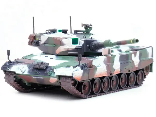 Leopard 2A4 Main Battle Tank with Snorkel "Winter Camouflage" German Army "Armor Premium" Series 1/72 Diecast Model by Panzerkampf #3