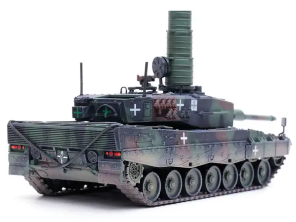 Leopard 2A4 Main Battle Tank with Snorkel "3-Tone Camouflage" Ukrainian Army "Armor Premium" Series 1/72 Diecast Model by Panzerkampf #5