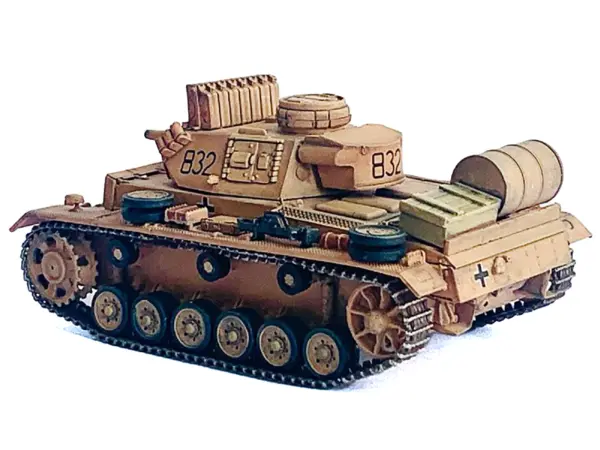Germany Pz.Kpfw.III Ausf.N DAK Tank #832 "s.Pz.Abt.501 Tunisia" (1942/43) "NEO Dragon Armor" Series 1/72 Plastic Model by Dragon Models #3