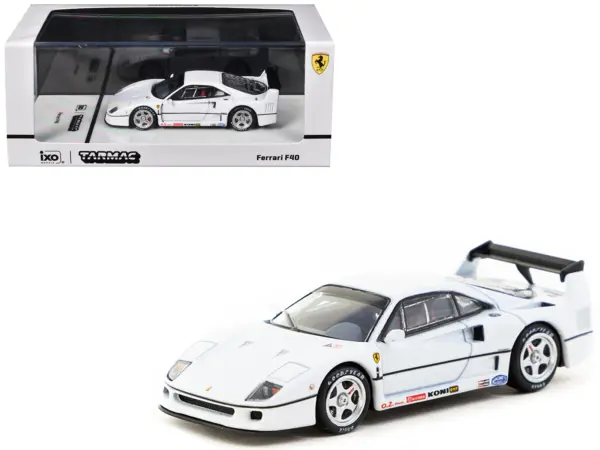 Ferrari F40 White "Road64" Series 1/64 Diecast Model Car by Tarmac Works #1