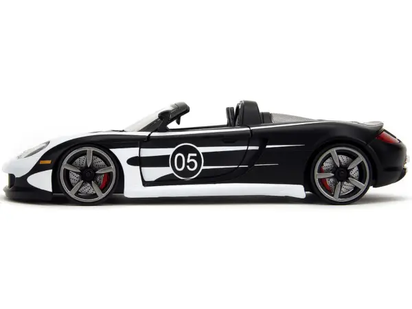 Porsche Carrera GT Convertible #05 Black with White Graphics "Hyper-Spec" Series 1/24 Diecast Model Car by Jada #3