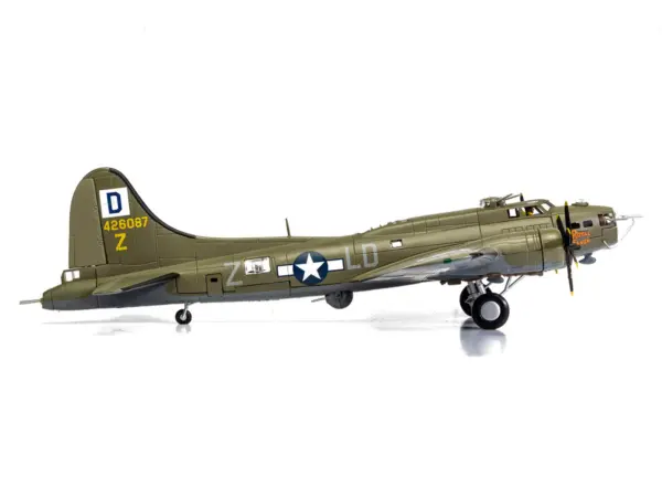 Boeing B-17F Flying Fortress Bomber Aircraft "42-6087 Royal Flush Lieutenant Robert 'Rosie' Rosenthal 418th BS 100th Bomb Group Thorpe Abbotts" (1943) United States Army Air Forces "The Aviation Archive" Series 1/72 Diecast Model by Corgi #2