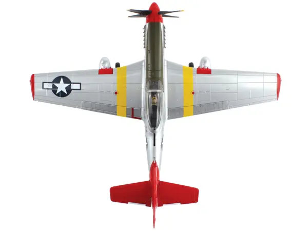 North American P-51D Mustang Fighter Aircraft "Creamer's Dream 1st Lt. Charles White 301st FS Italy" (1945) United States Army Air Force "Air Power Series" 1/48 Diecast Model by Hobby Master #4