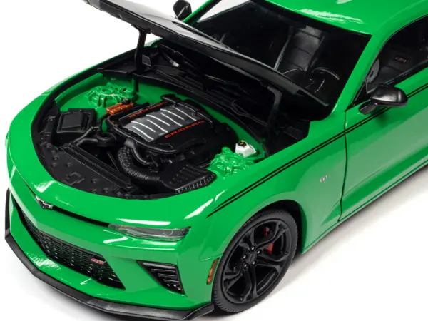 2017 Chevrolet Nickey Camaro SS 1LE Krypton Green with Matt Black Hood and Black Stripes 1/18 Diecast Model Car by Auto World #3