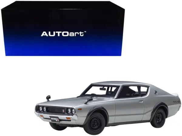 Nissan Skyline 2000GT-R (KPGC110) RHD (Right Hand Drive) Silver Metallic 1/18 Model Car by Autoart #1