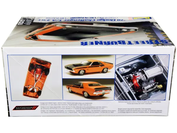 Level 4 Model Kit 1970 Dodge Challenger T/A "Streetburner" 2-in-1 Kit 1/24 Scale Model by Revell #2