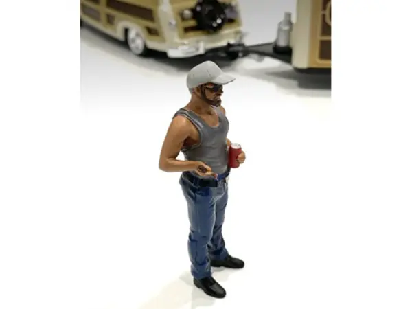 "Campers" Figure 5 for 1/24 Scale Models by American Diorama #2