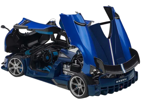 Pagani Huayra BC Blu Francia / Candy Blue Metallic with Carbon Accents 1/18 Model Car by Autoart #2