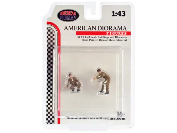 "Race Day" Two Diecast Figures Set 5 for 1/43 Scale Models by American Diorama #3