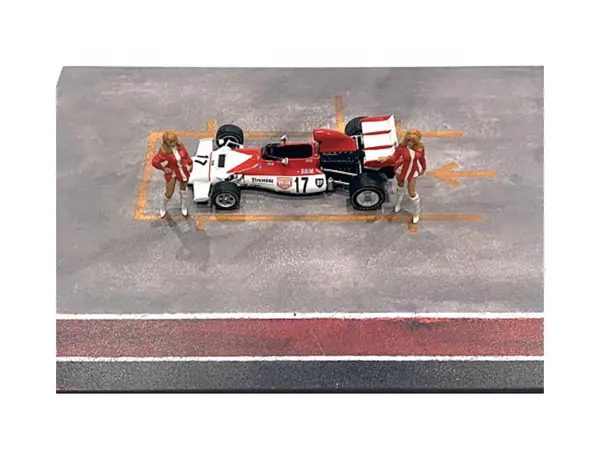 "Race Day" Two Diecast Figures Set 6 for 1/43 Scale Models by American Diorama #2