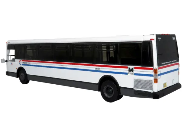 1980 Grumman 870 Advanced Design Transit Bus WMATA (Washington Metropolitan Area Transit Authority) Metro Bus "16S Pentagon" "Vintage Bus & Motorcoach Collection" 1/87 Diecast Model by Iconic Replicas #3
