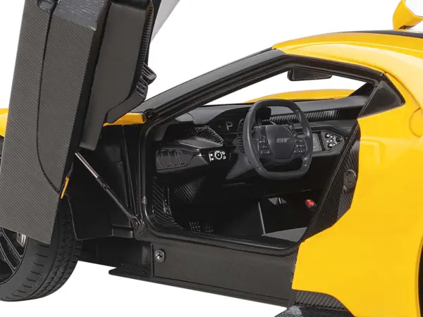 2017 Ford GT Triple Yellow with Black Stripes 1/18 Model Car by Autoart #3