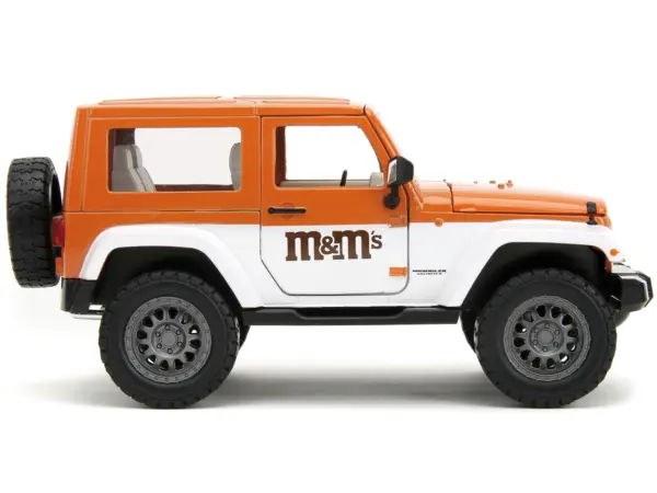 2007 Jeep Wrangler Orange Metallic and White and Orange M&M Diecast Figure "M&M's" "Hollywood Rides" Series 1/24 Diecast Model Car by Jada #3