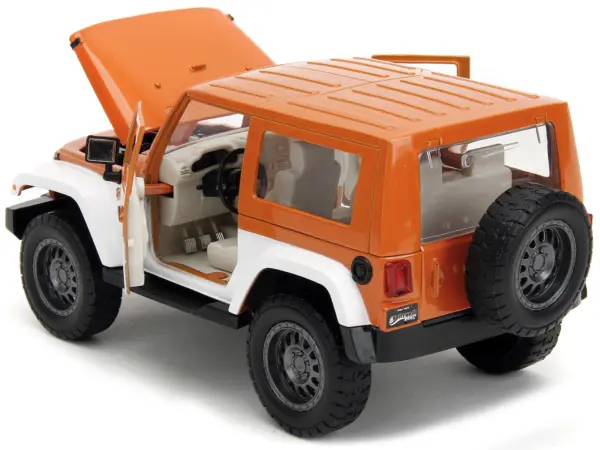 2007 Jeep Wrangler Orange Metallic and White and Orange M&M Diecast Figure "M&M's" "Hollywood Rides" Series 1/24 Diecast Model Car by Jada #5