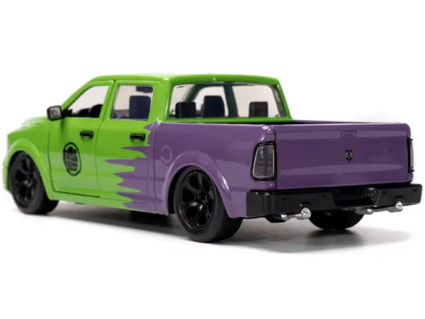 2014 RAM 1500 Pickup Truck Green and Purple and Hulk Diecast Figure "Marvel Avengers" "Hollywood Rides" Series 1/24 Diecast Model Car by Jada #5