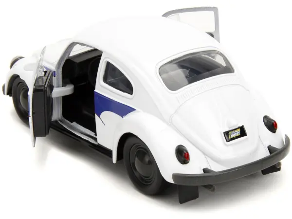 1959 Volkswagen Beetle "Holt" White with Blue Graphics and Boxing Gloves Accessory "Punch Buggy" Series 1/32 Diecast Model Car by Jada #4