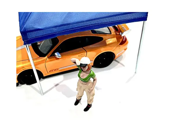 "Hip Hop Girls" Figure 1 for 1/18 Scale Models by American Diorama #2