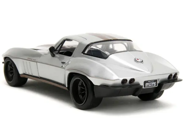 1966 Chevrolet Corvette Silver Metallic with Bronze Stripes "Bigtime Muscle" Series 1/24 Diecast Model Car by Jada #5