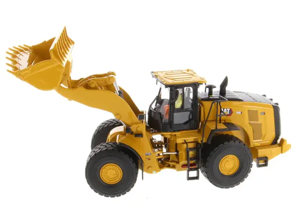 CAT Caterpillar 980 Wheel Loader Yellow with Operator "High Line Series" 1/50 Diecast Model by Diecast Masters #3