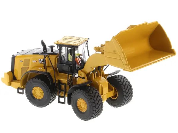 CAT Caterpillar 982 XE Wheel Loader Yellow with Operator "High Line Series" 1/50 Diecast Model by Diecast Masters #3