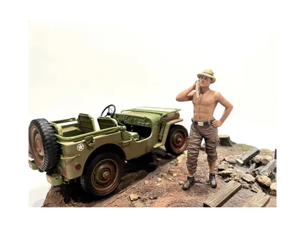 "4X4 Mechanic" Figure 1 for 1/18 Scale Models by American Diorama #1